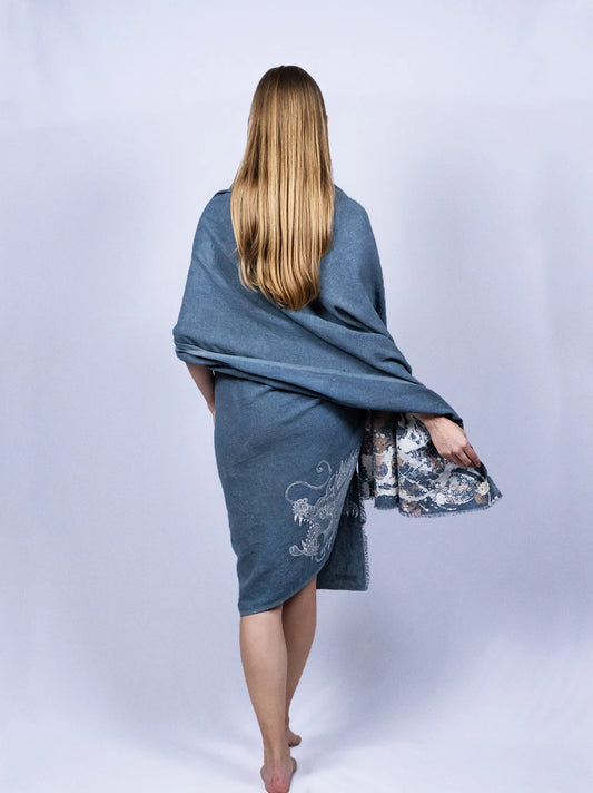 Deep Blue Dragon Kain Wrap-Around