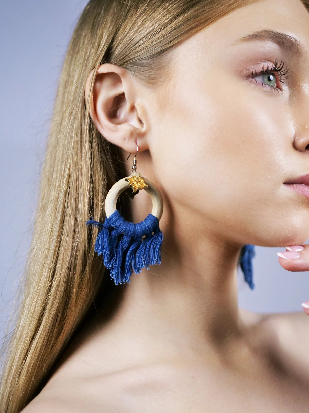 Anting-anting Indigo Tebal