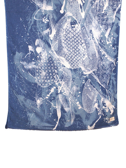 Kain enveloppant indigo superposé