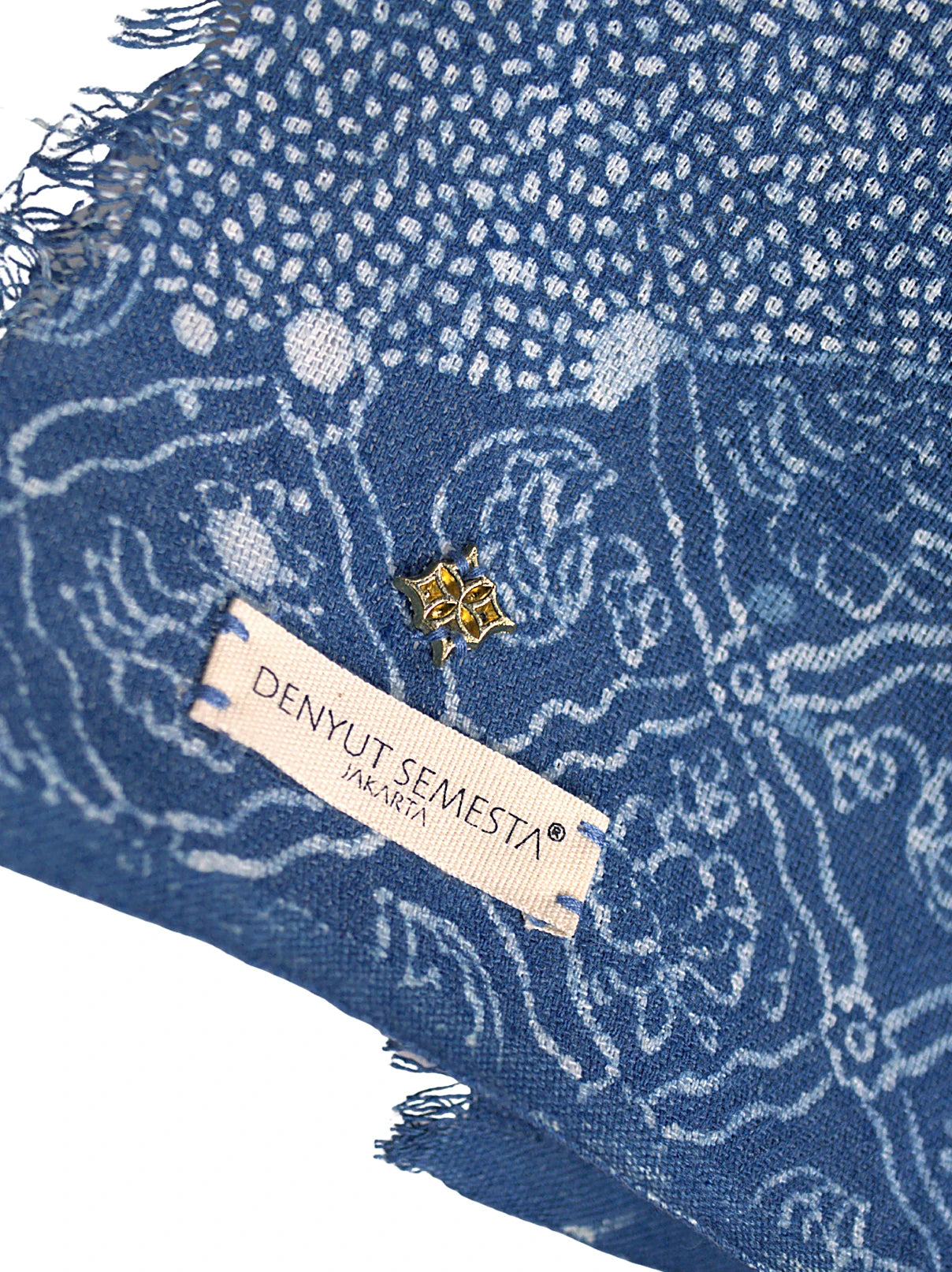 Kain enveloppant indigo superposé